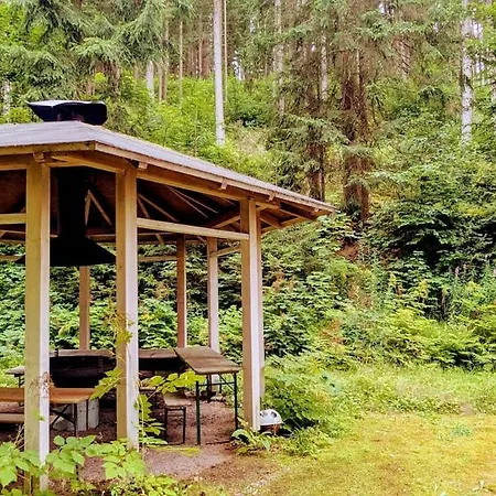Huette Fuchsbau - Ruheort Mitten Im Wald
